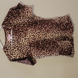 Women's Koi scrub top, medium